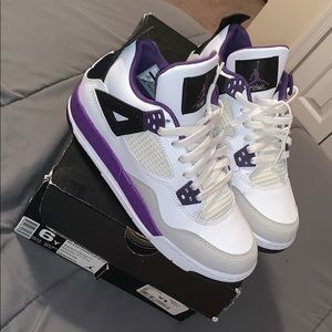 Girls Jordan 4 retro GS